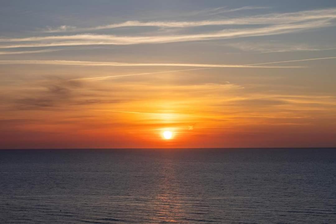 Sea View Luxury Apartment Victoria Torrevieja Eksteriør billede